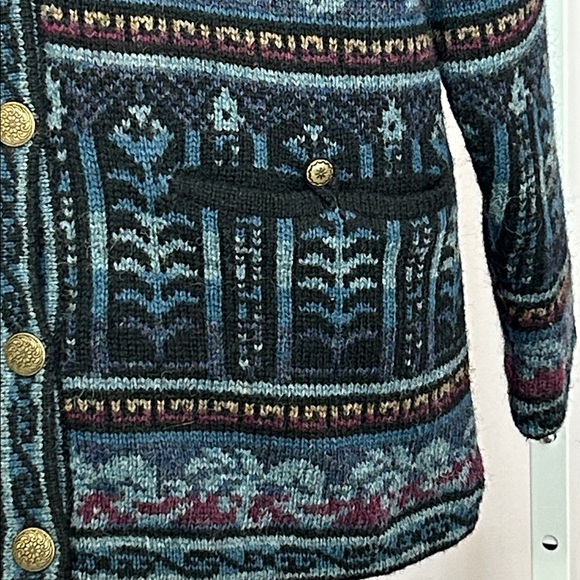 Icelandic Design Fair Isle Knit Cardigan Sweater - Picture 3 of 11